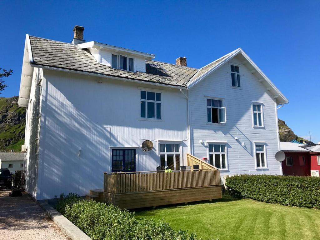 Angelas Fjord Suite Stamsund Exterior photo